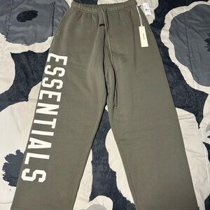 Essentials Fear of God Olive Sweatpants